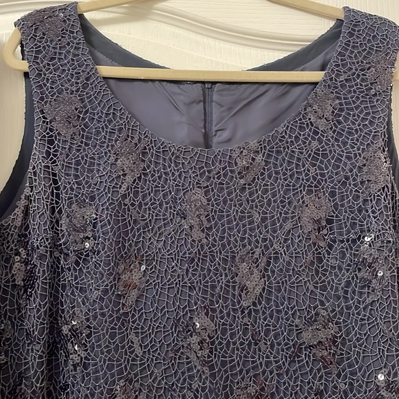 Custom made evening dress with matching jacket, crepe and lace - Picture 2 of 8